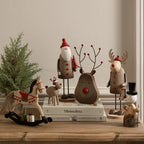 Rustic Rudolf With Hat