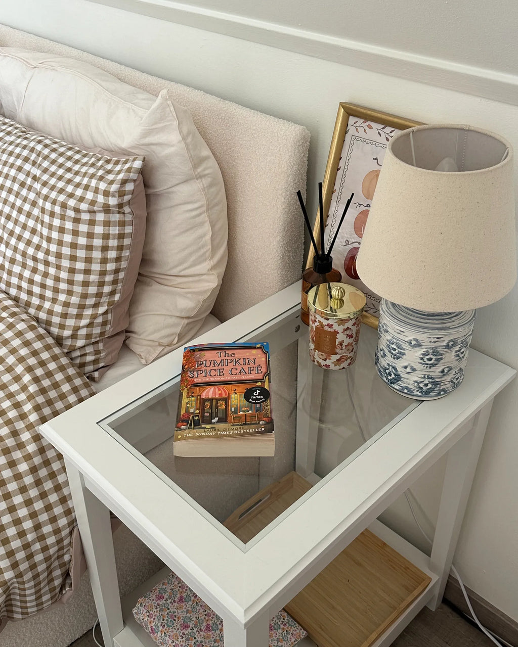 Side Table ATTU White