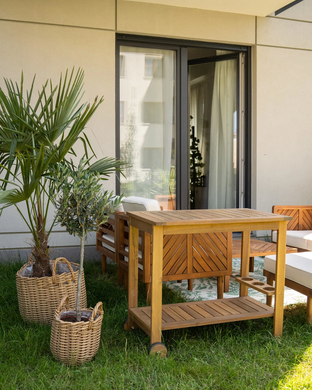 Garden Drinks Trolley SASSARI II Certified Acacia Wood Light Brown