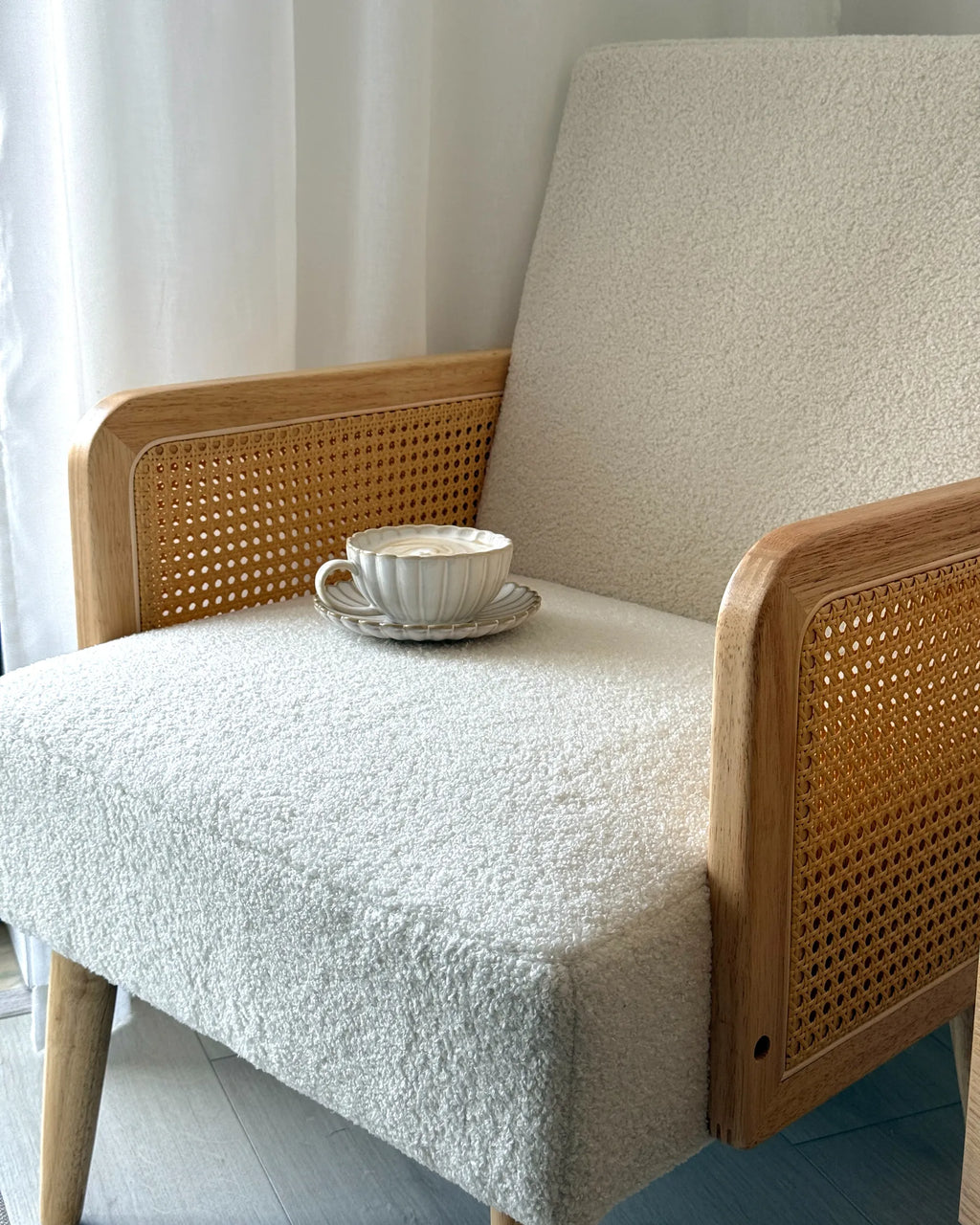 Armchair HOJBY Boucle Off-White