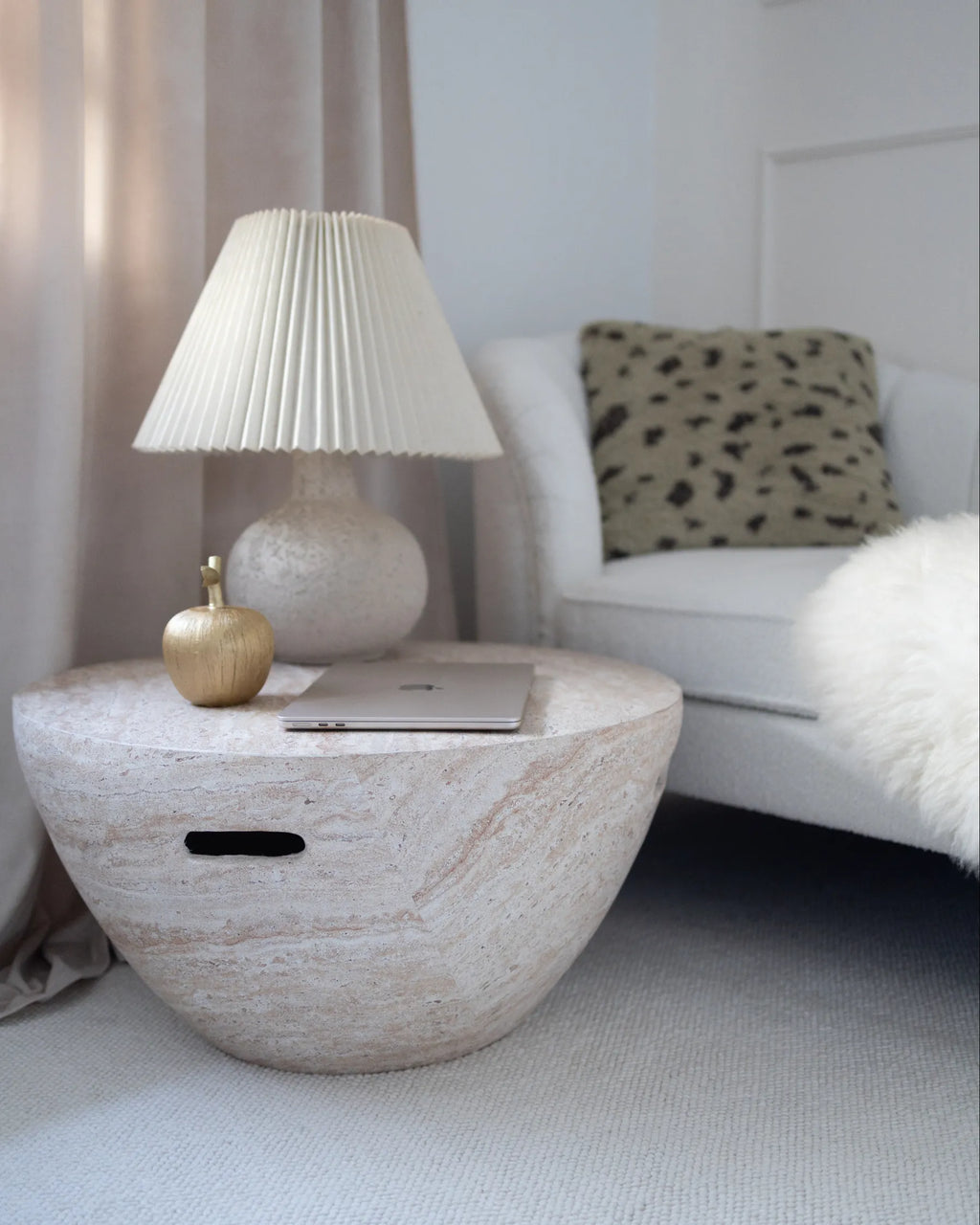 Coffee Table VICARELLO 68 cm 68 cm Travertine Effect