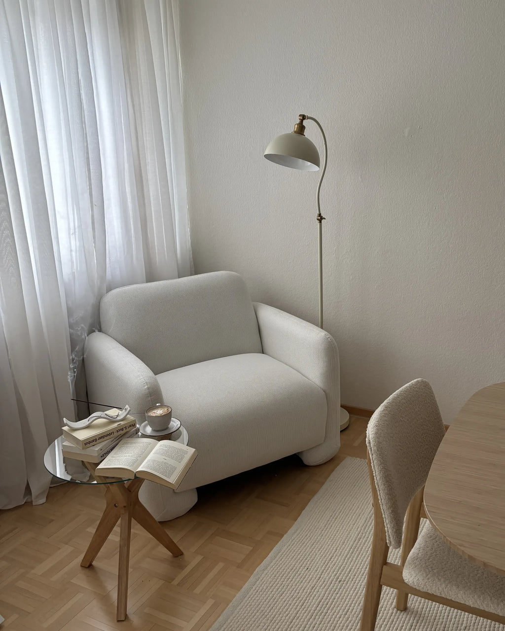 Armchair SALAND Fabric White