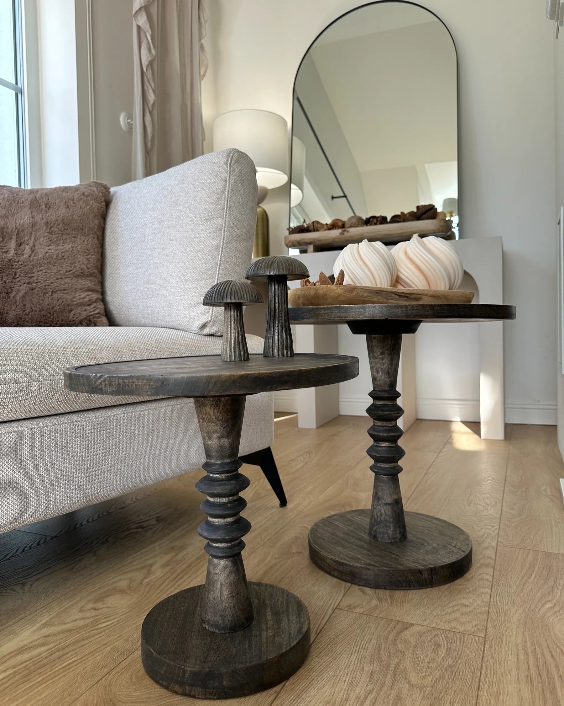 Set of 2 Side Tables THALIA Mango Wood Dark Brown