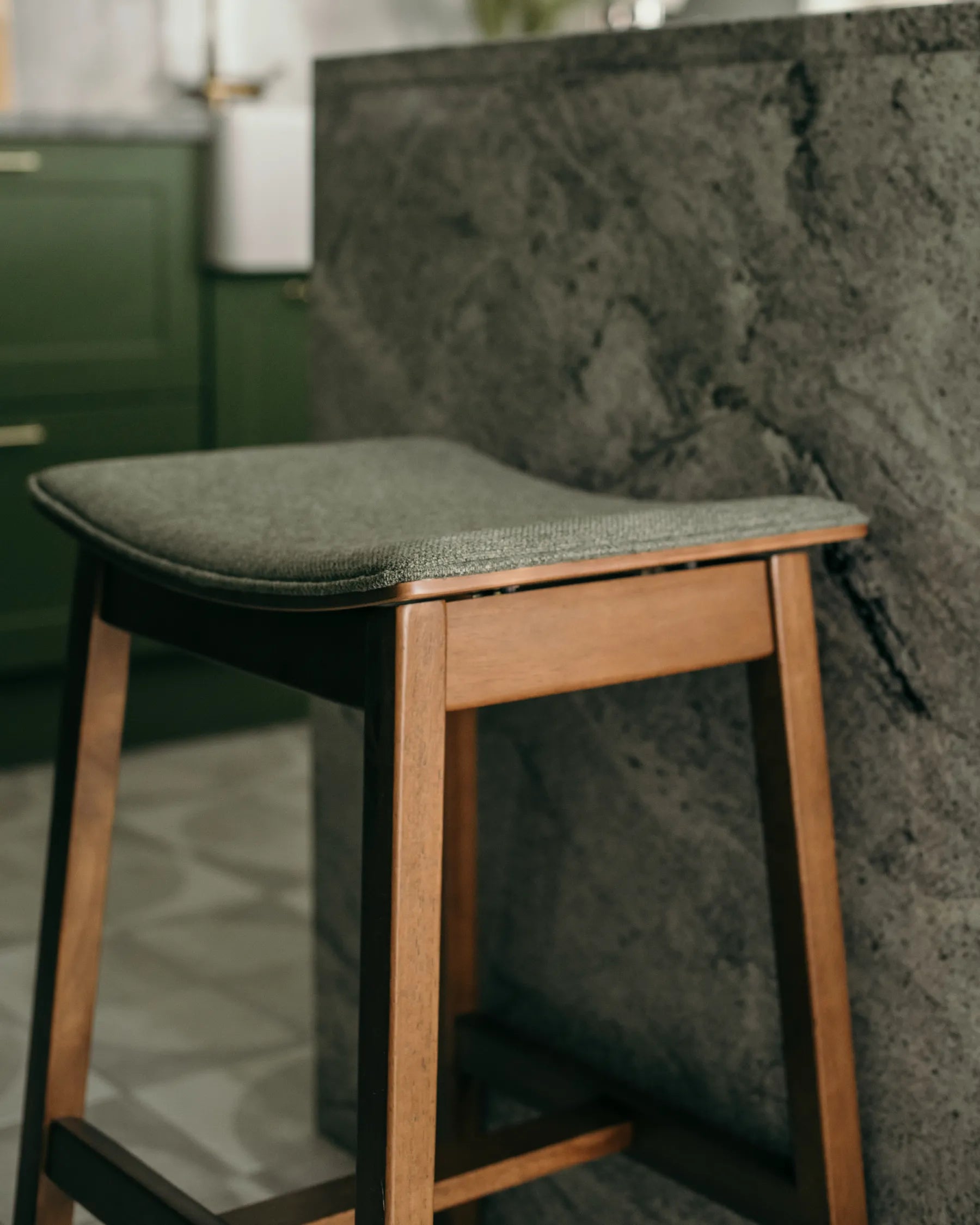 Set of 2 Bar Stools DIXON Wood Dark Brown/ Green