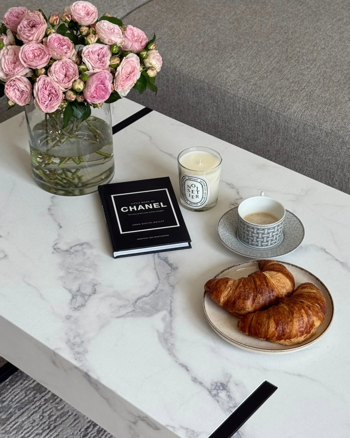 Coffee Table NAMA White Marble — angled product view
