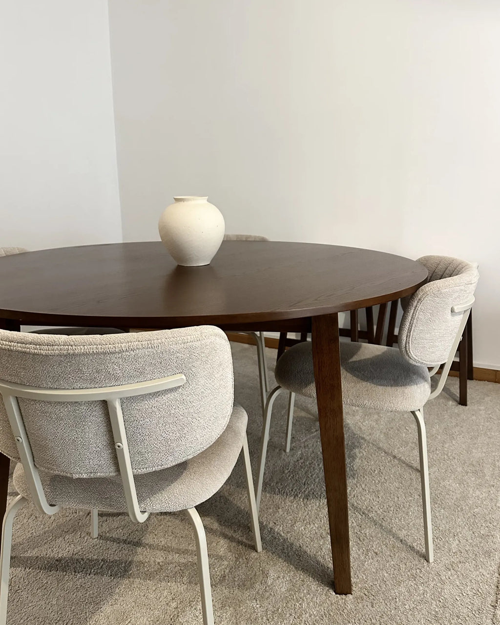 Dining Table HUNTLEY Dark Oak 140 cm 140 cm