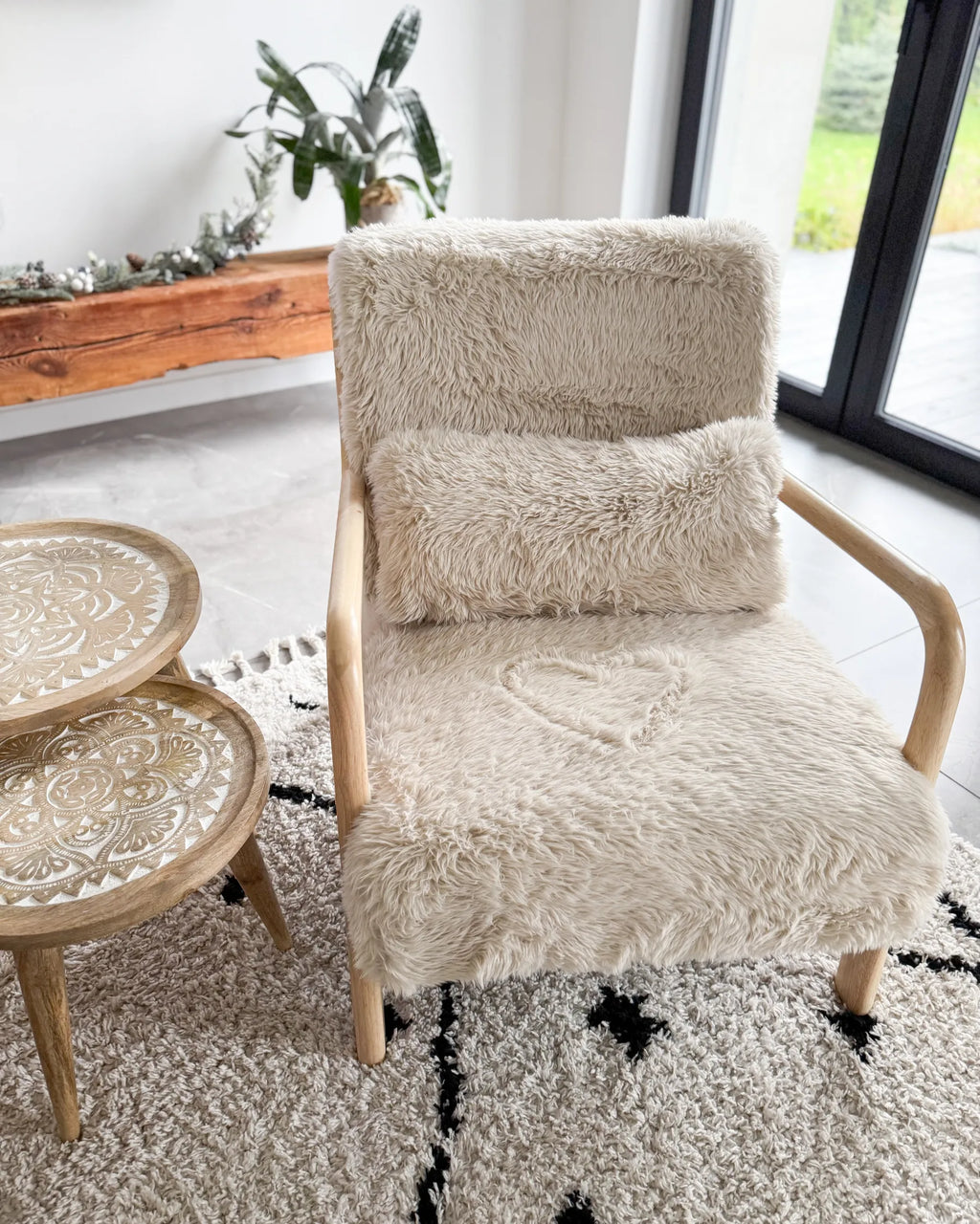 Armchair SKOVDE Faux Fur Light Beige