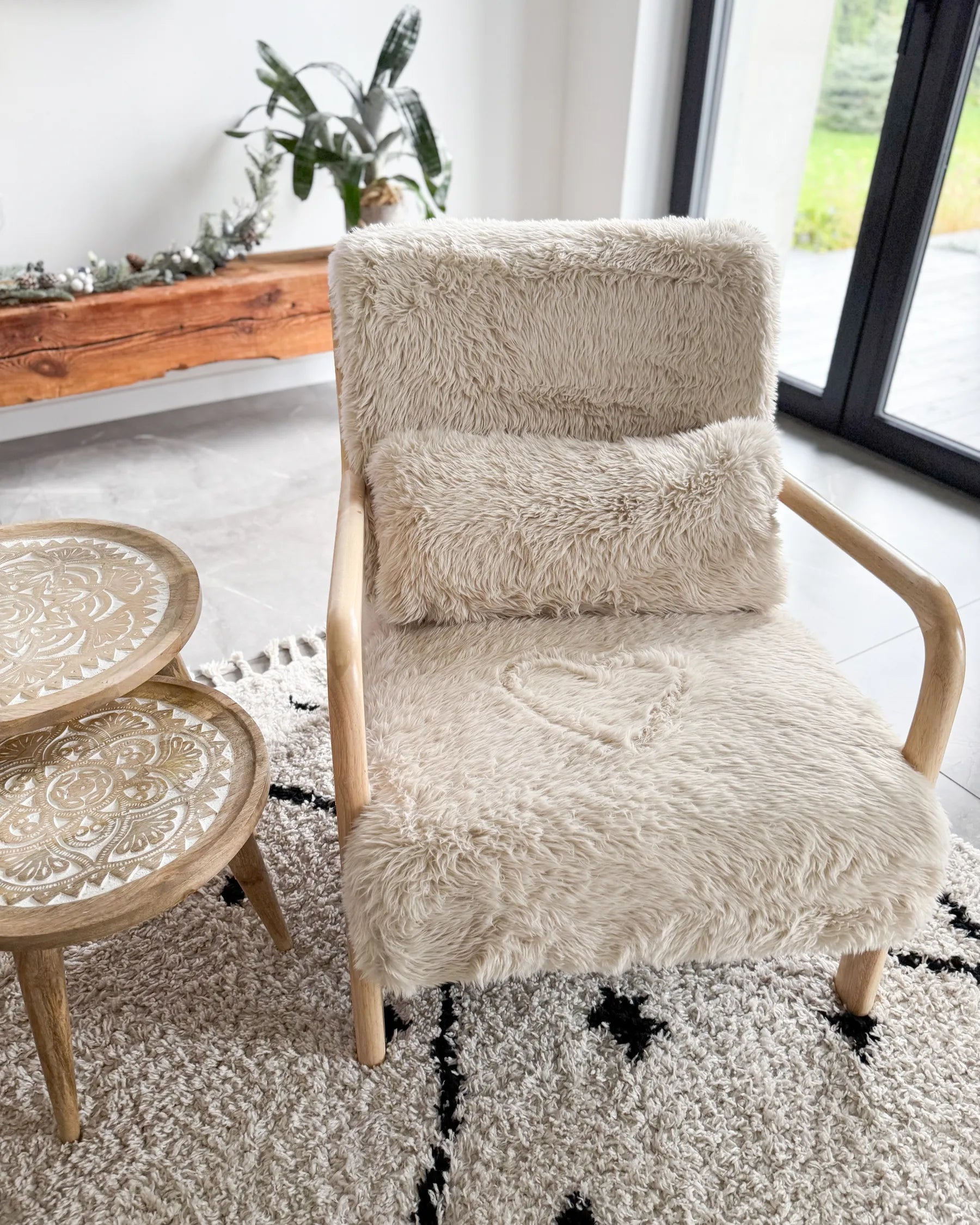 Armchair SKOVDE Faux Fur Light Beige