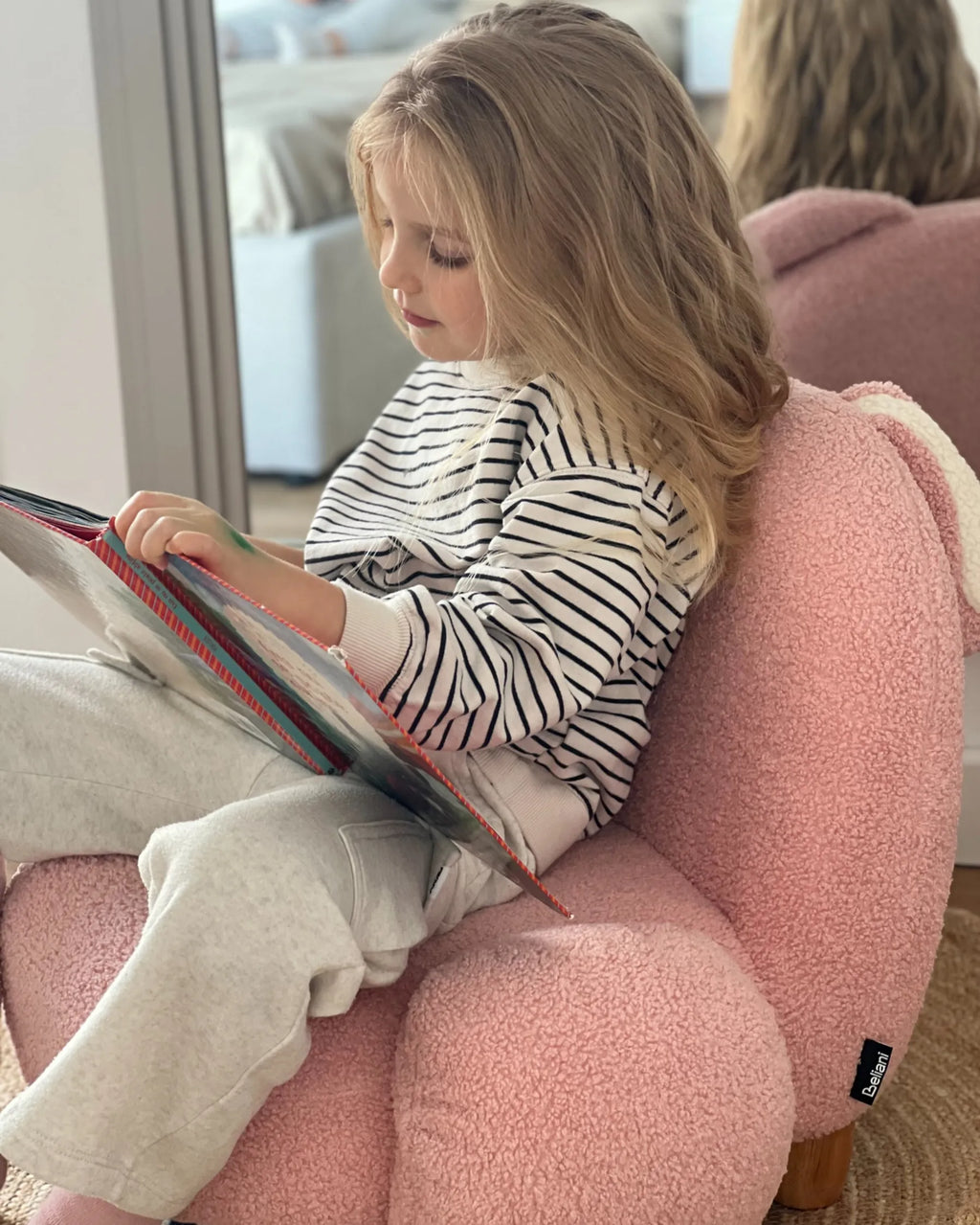 Kids Armchair Rabbit KANNA Boucle Pastel Pink