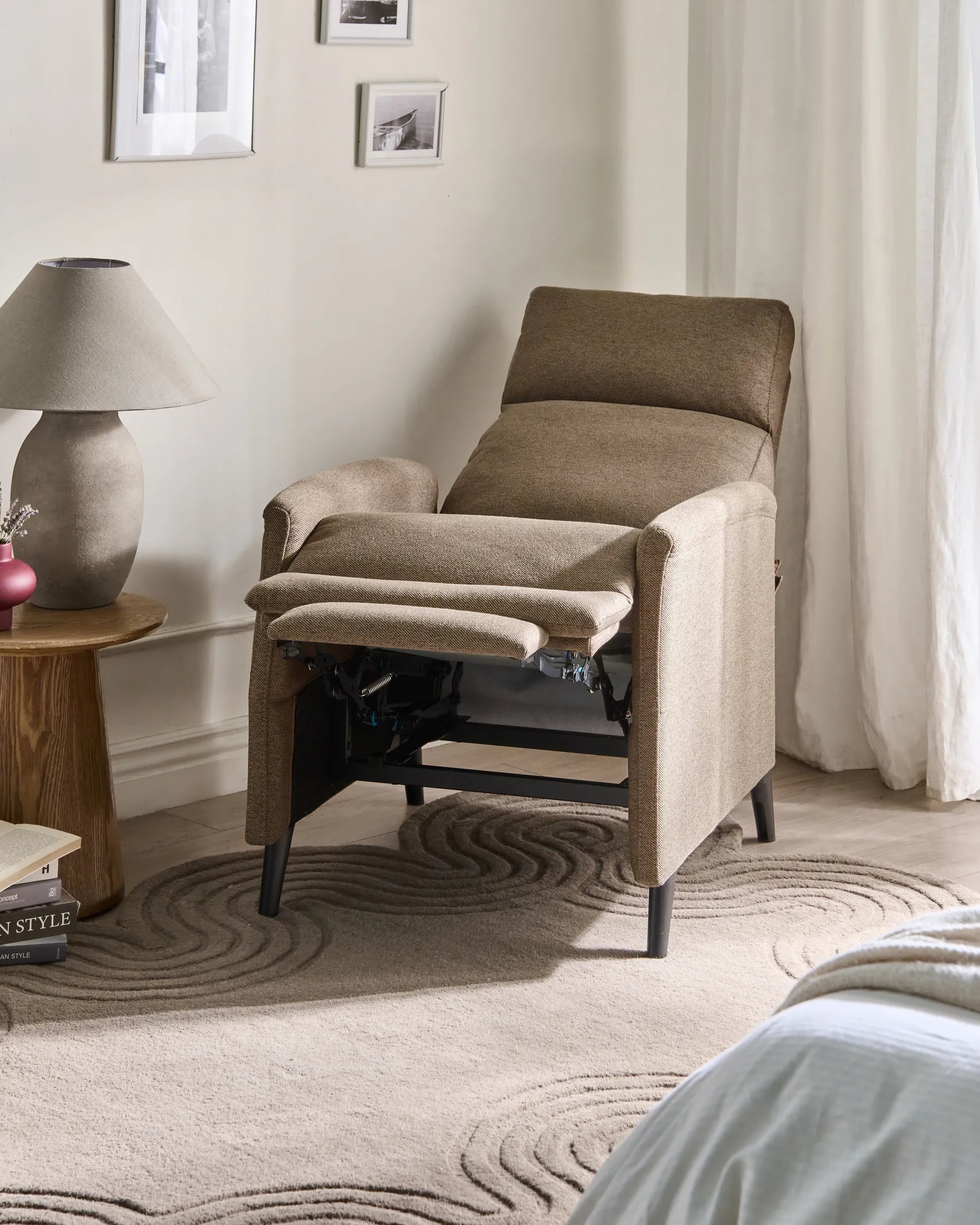 Recliner Chair SELVIK with Footrest Fabric Brown