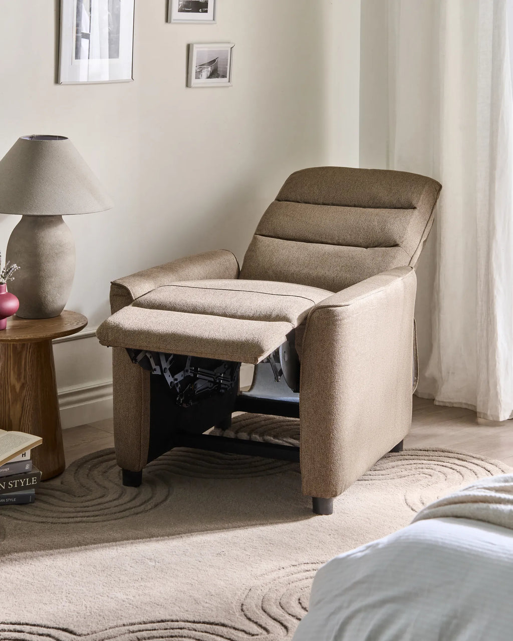 Recliner Chair SANDE with Footrest Fabric Brown