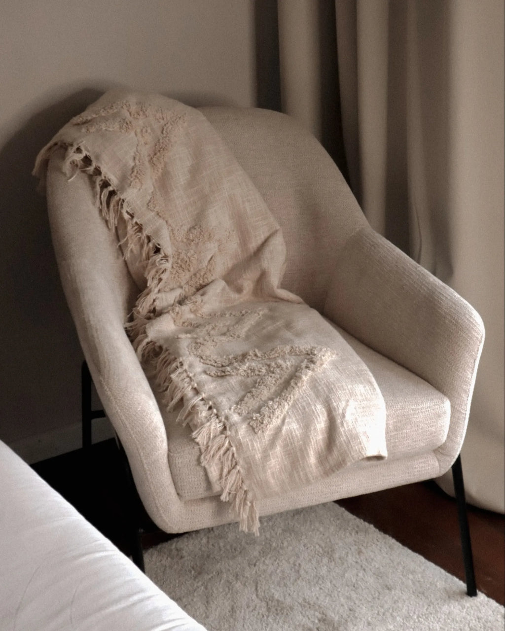 Armchair VEDDIGE Fabric Beige