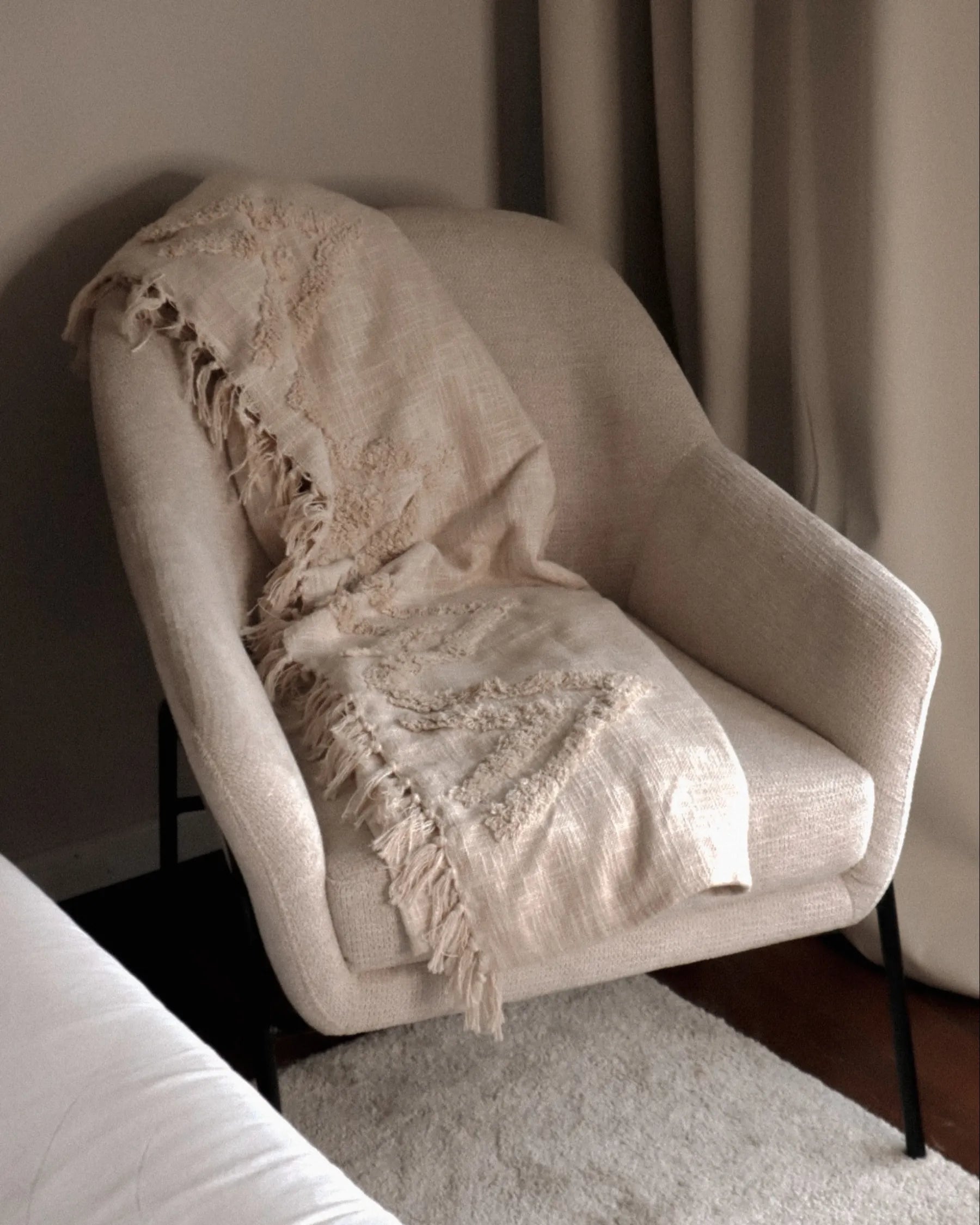 Armchair VEDDIGE Fabric Beige