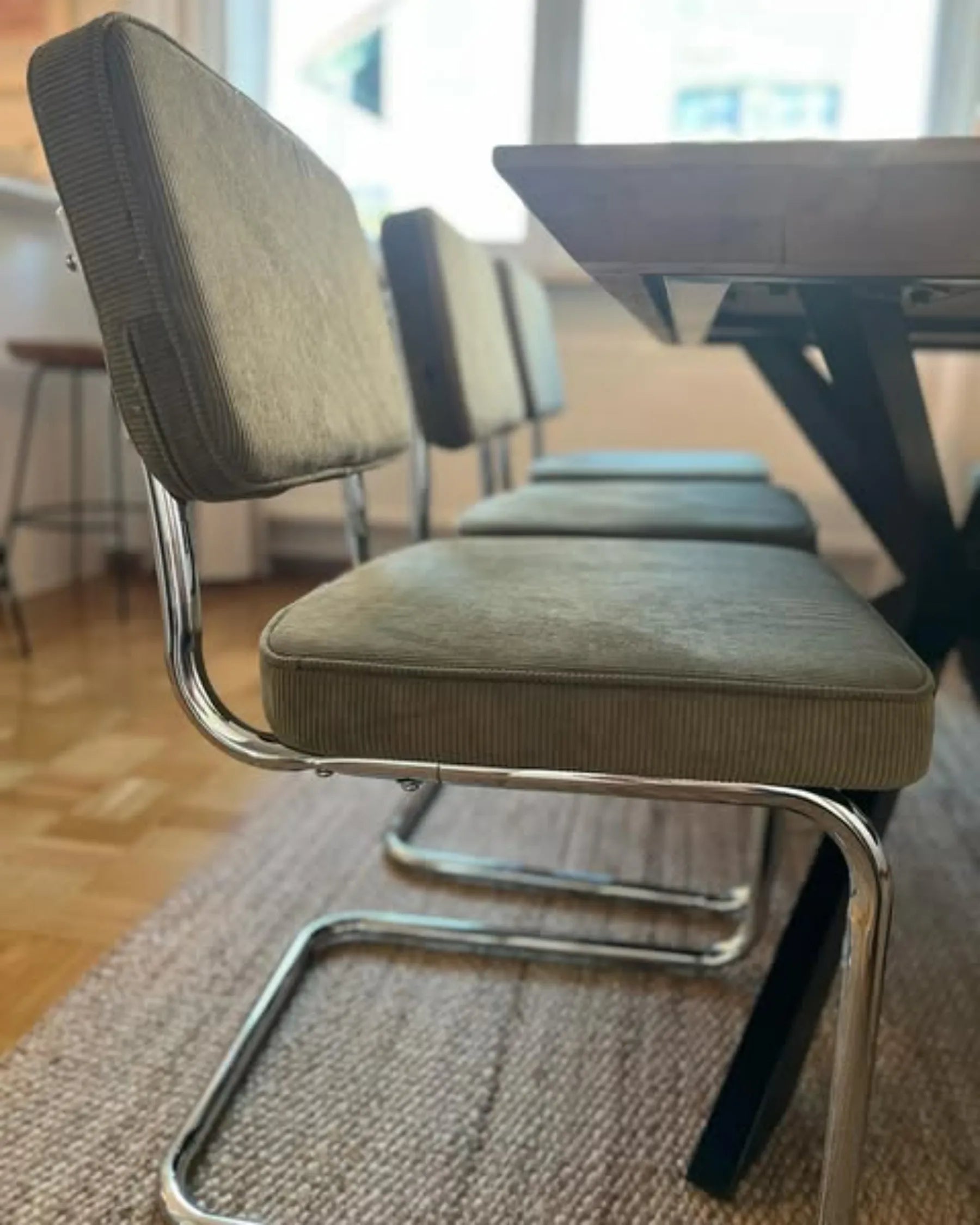 Set of 2 Dining Chairs IRWIN Corduroy Olive Green