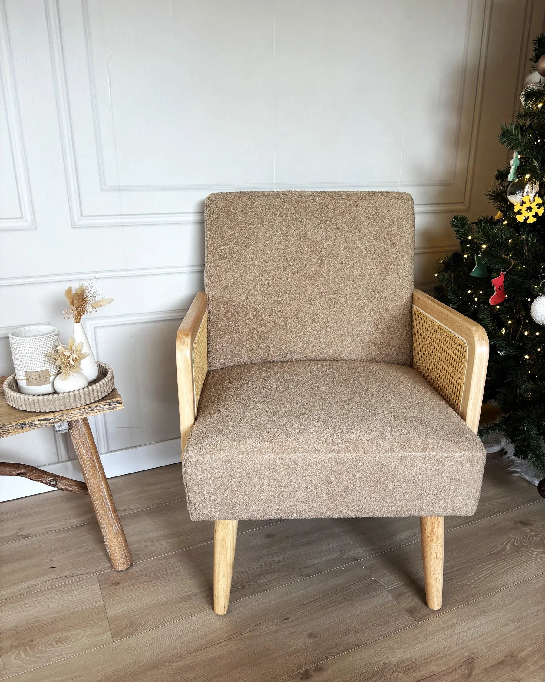 Armchair HOJBY Boucle Sand Beige