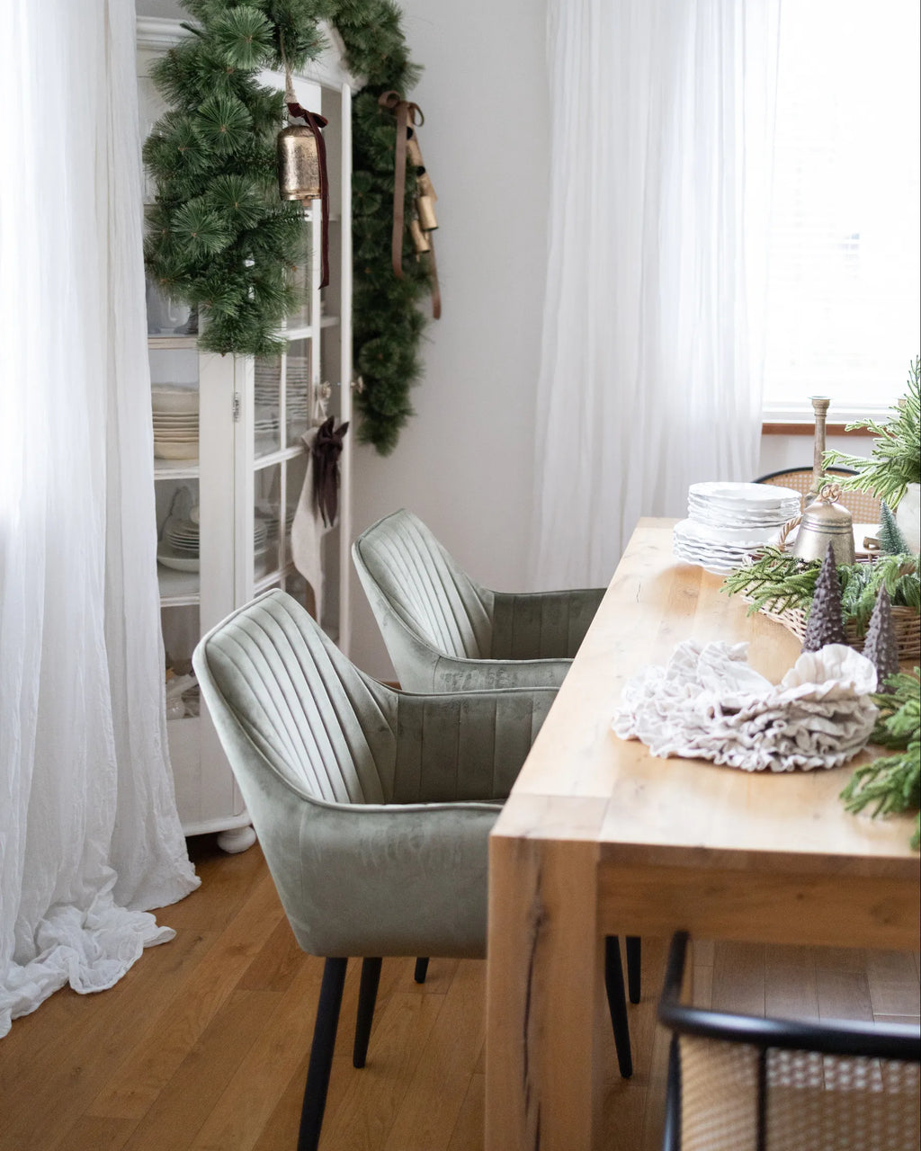 Set of 2 Dining Chairs WELLSTON Velvet Olive Green