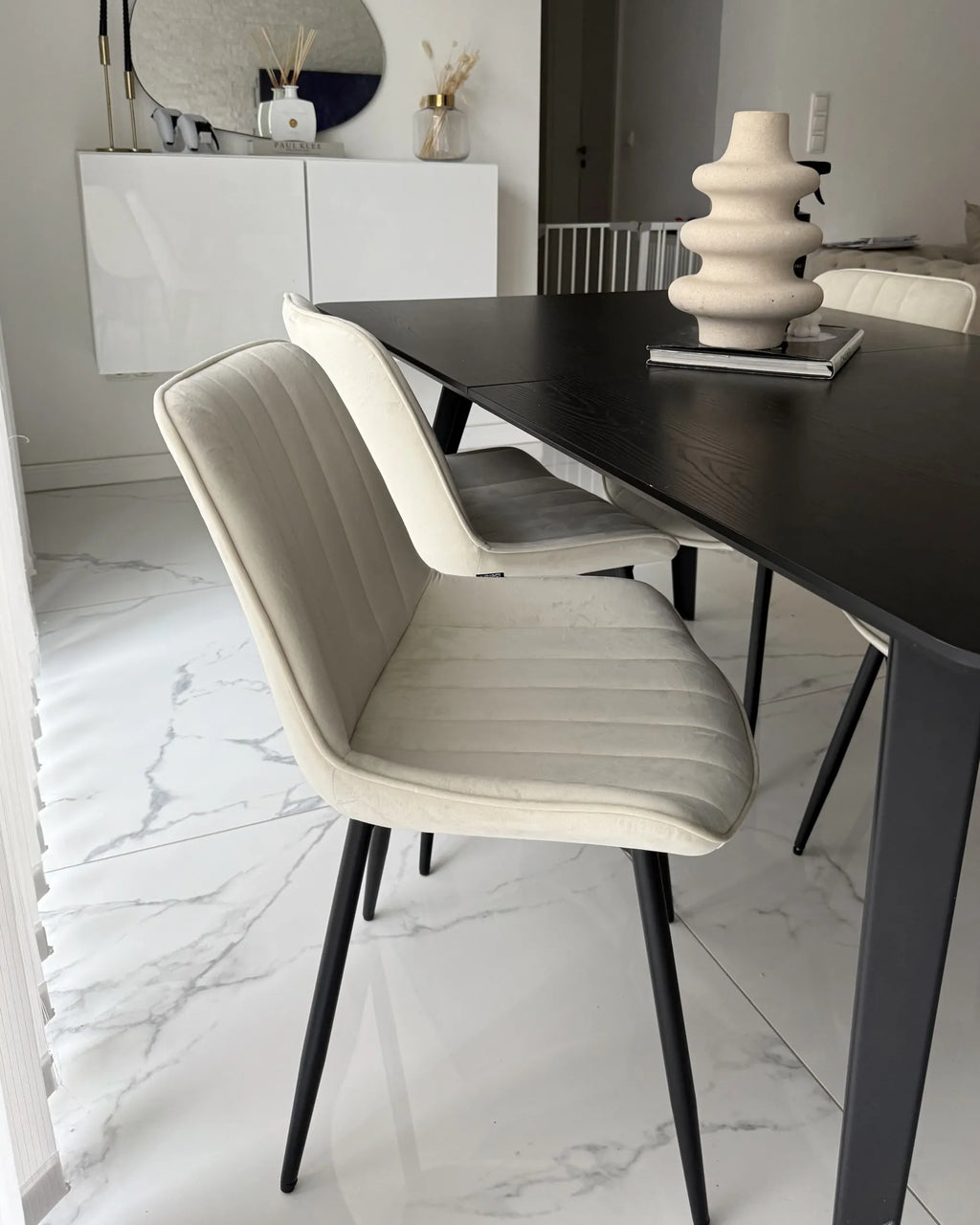 Set of 2 Dining Chairs DUBROVNIK Velvet Light Beige