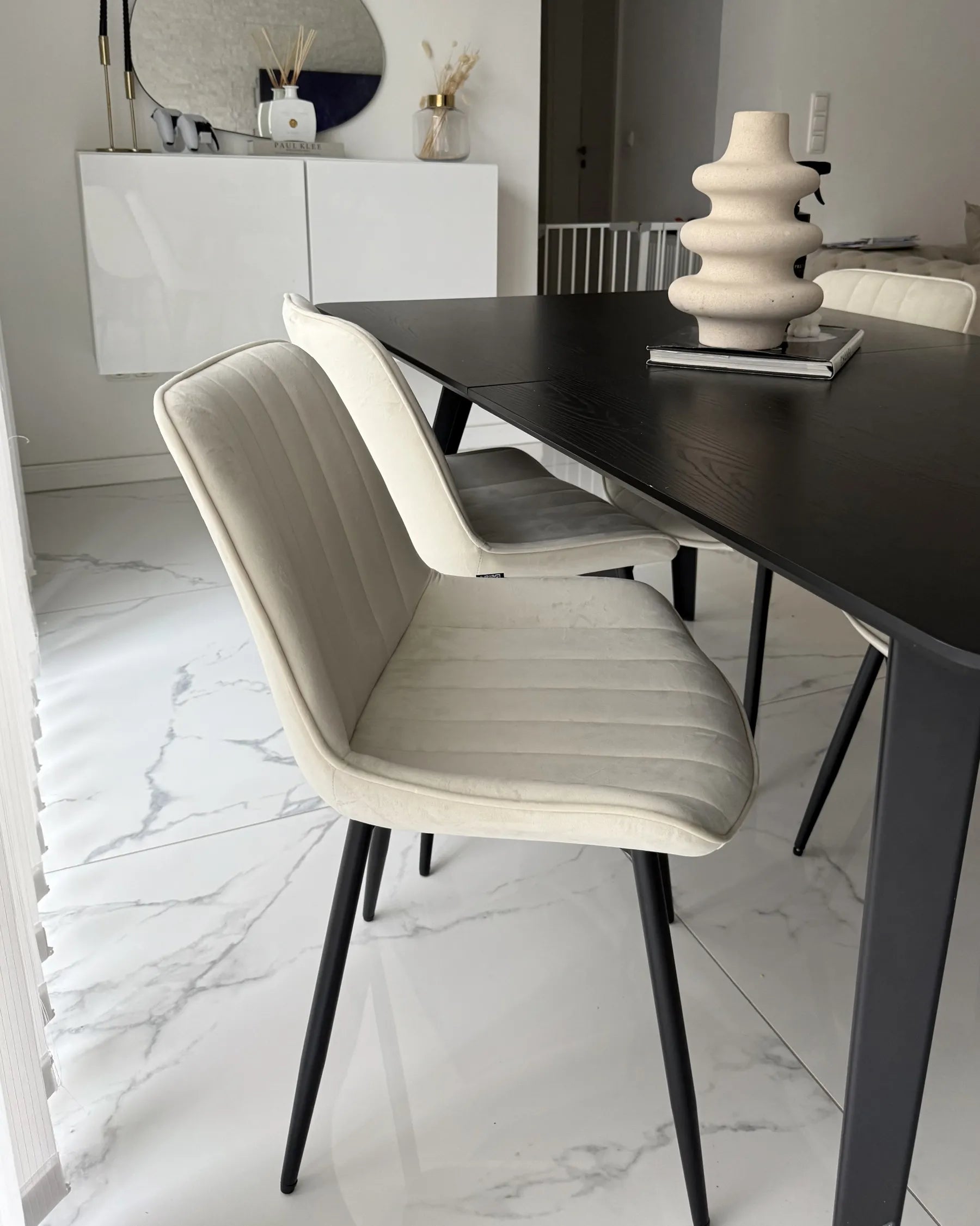 Set of 2 Dining Chairs DUBROVNIK Velvet Light Beige