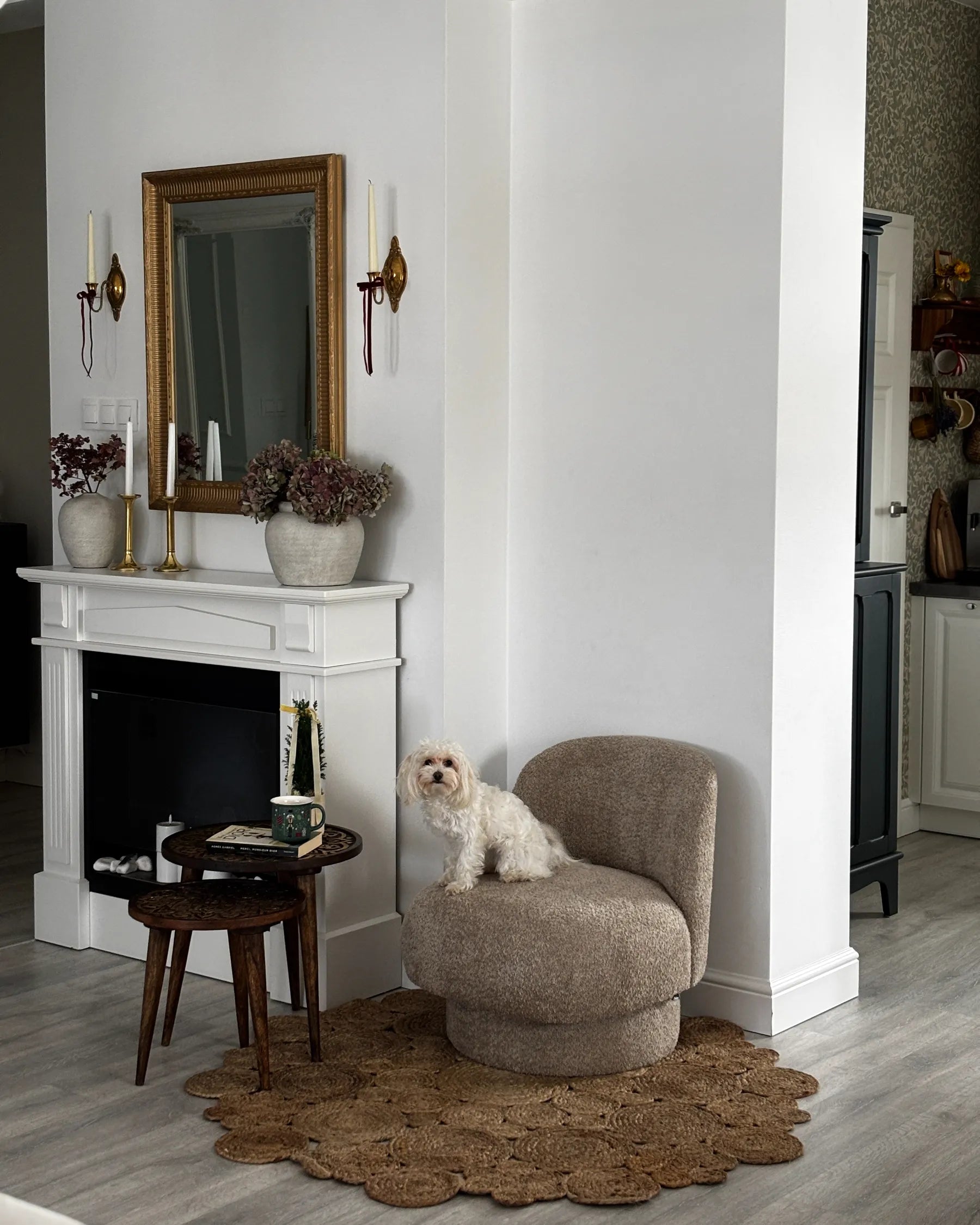 Swivel Armchair AYLO Boucle Taupe