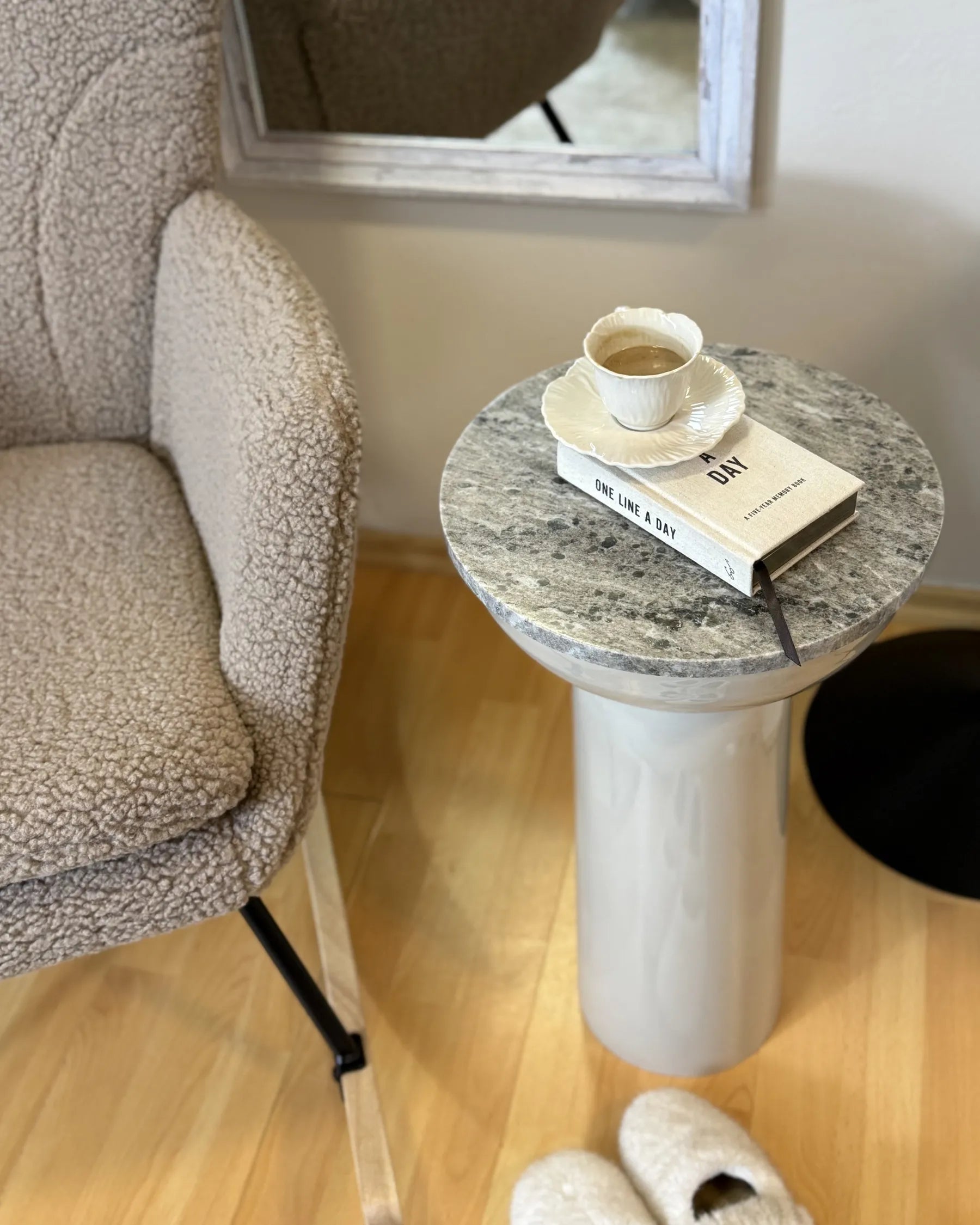 Side Table FALCON Metal Beige