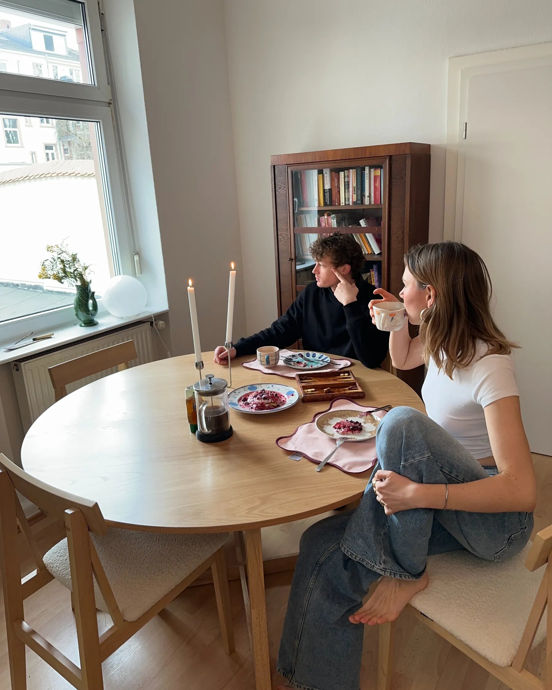 Dining Table WAIPORI Light Oak 140 cm 140 cm