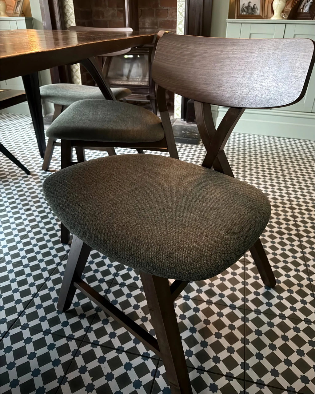 Set of 2 Dining Chairs LELAND Wood Dark Brown/ Green