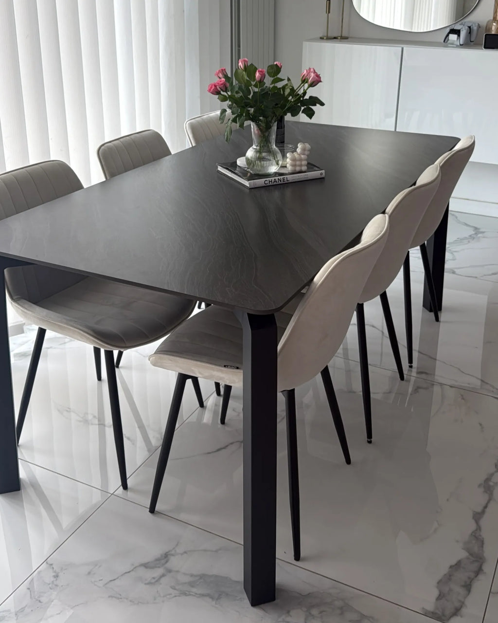 Set of 4 Dining Chairs KALISPELL Velvet Beige
