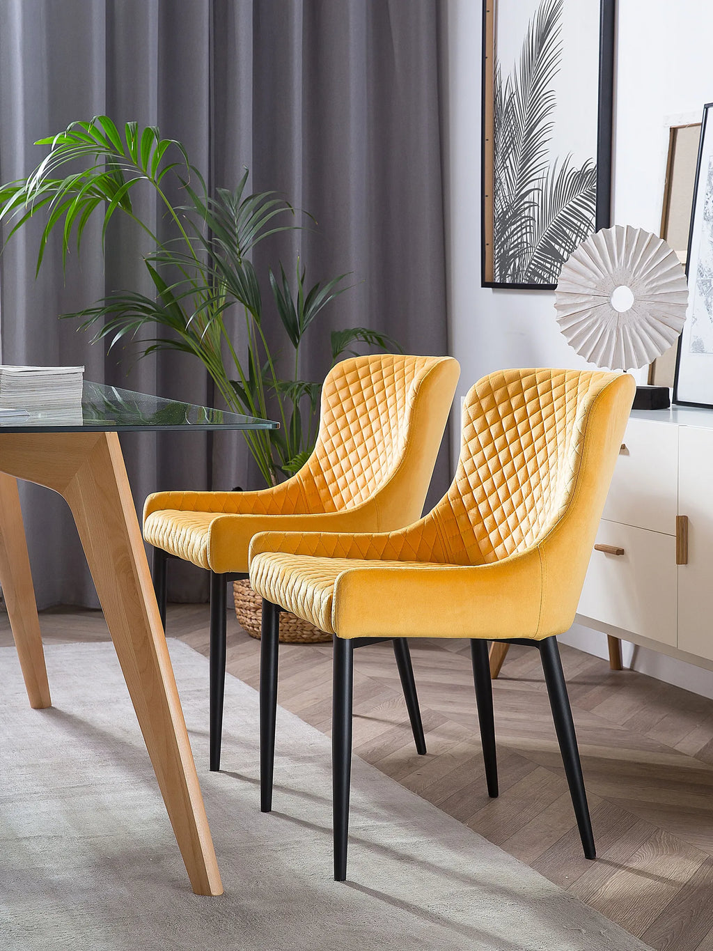 Set of 2 Dining Chairs SOLANO Velvet Yellow
