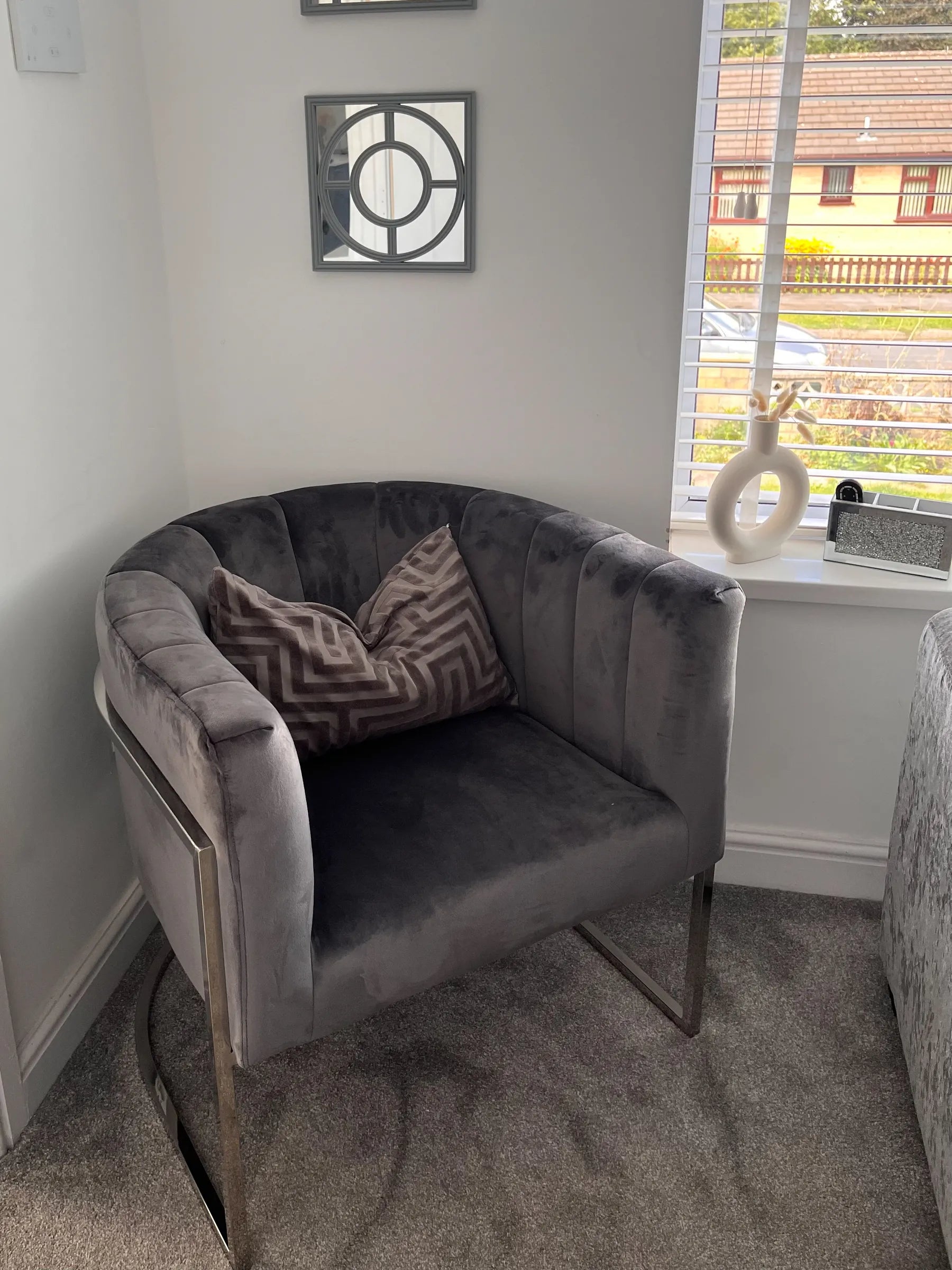 Armchair LARVIK Velvet Grey