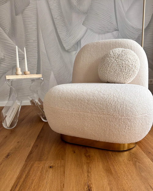 Armchair LOVIISA Boucle White