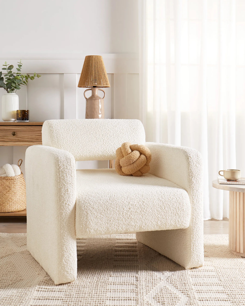Armchair HALLSBERG Boucle Off-White