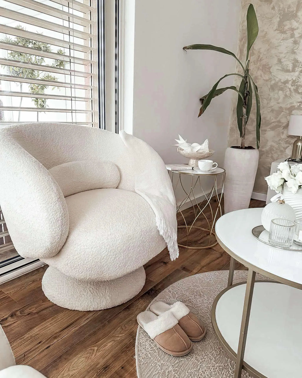 Swivel Armchair LIEKSA Boucle Off-White