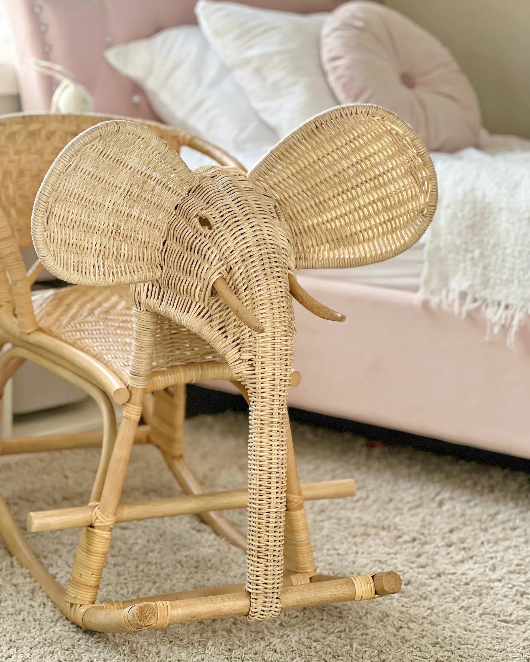 Kids Rocking Chair Elephant AMPOLLINO Rattan Natural
