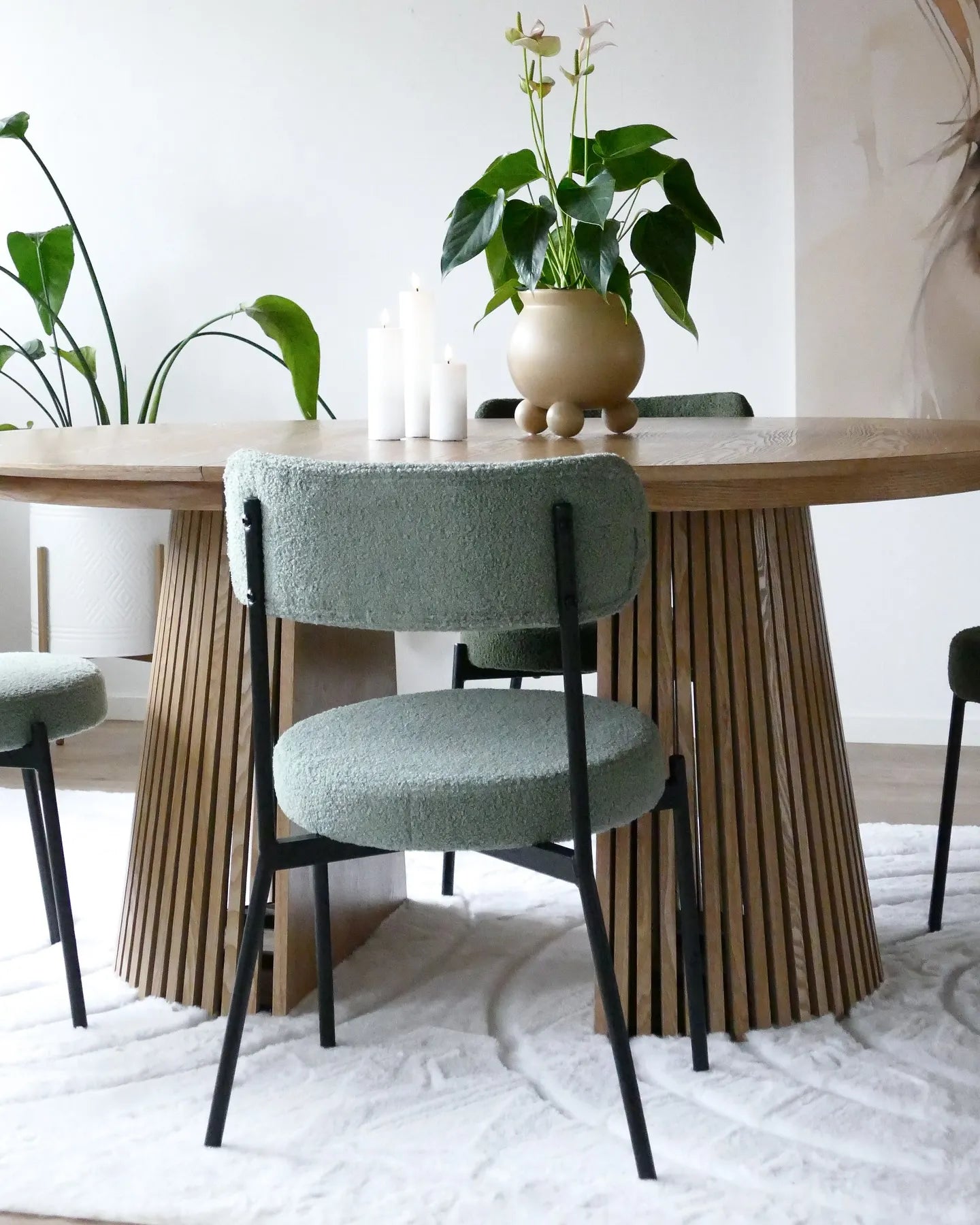 Set of 2 Dining Chairs ALLISON Boucle Light Green