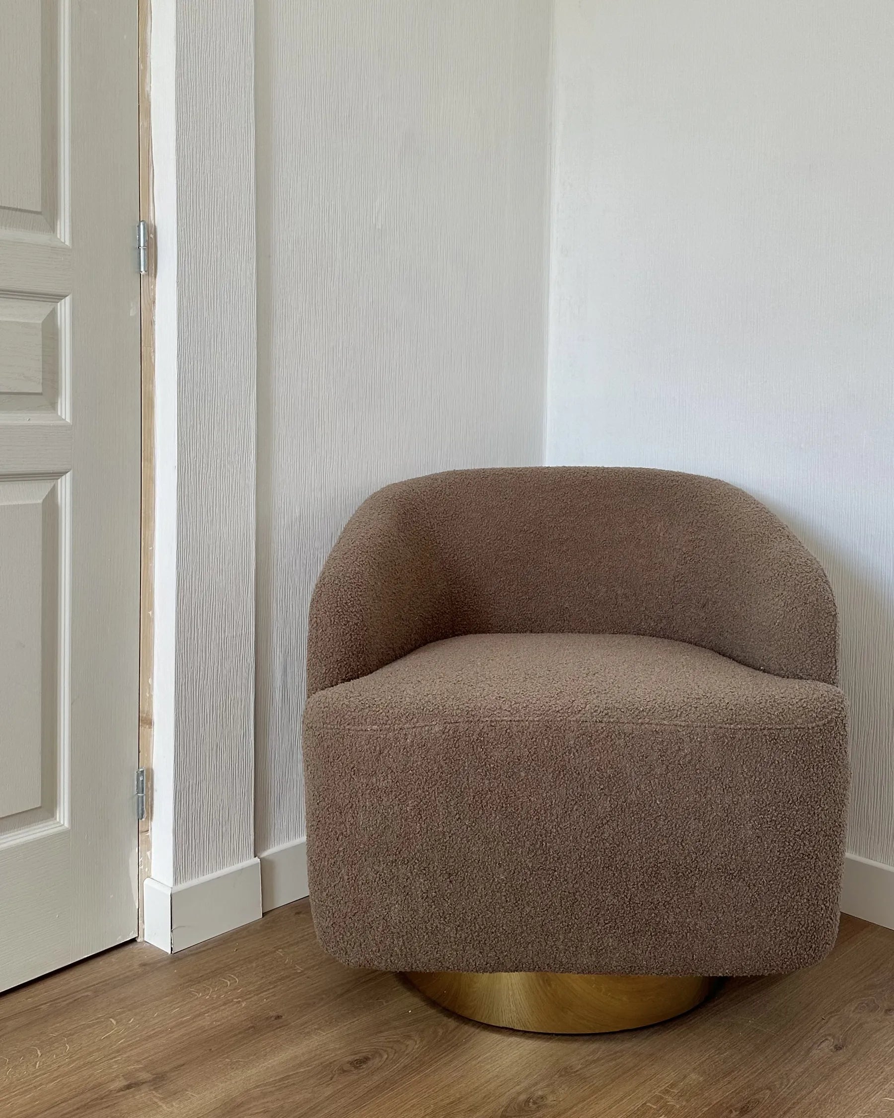 Armchair LAVIK Fabric Brown
