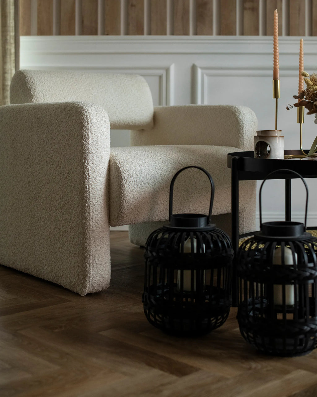 Armchair HALLSBERG Boucle Off-White