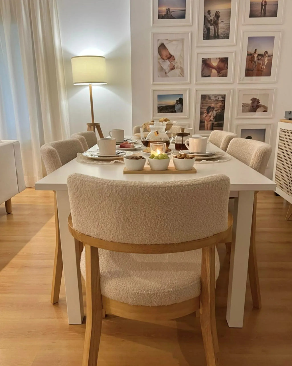Set of 2 Dining Chairs DALBO Boucle Light Brown/ Beige