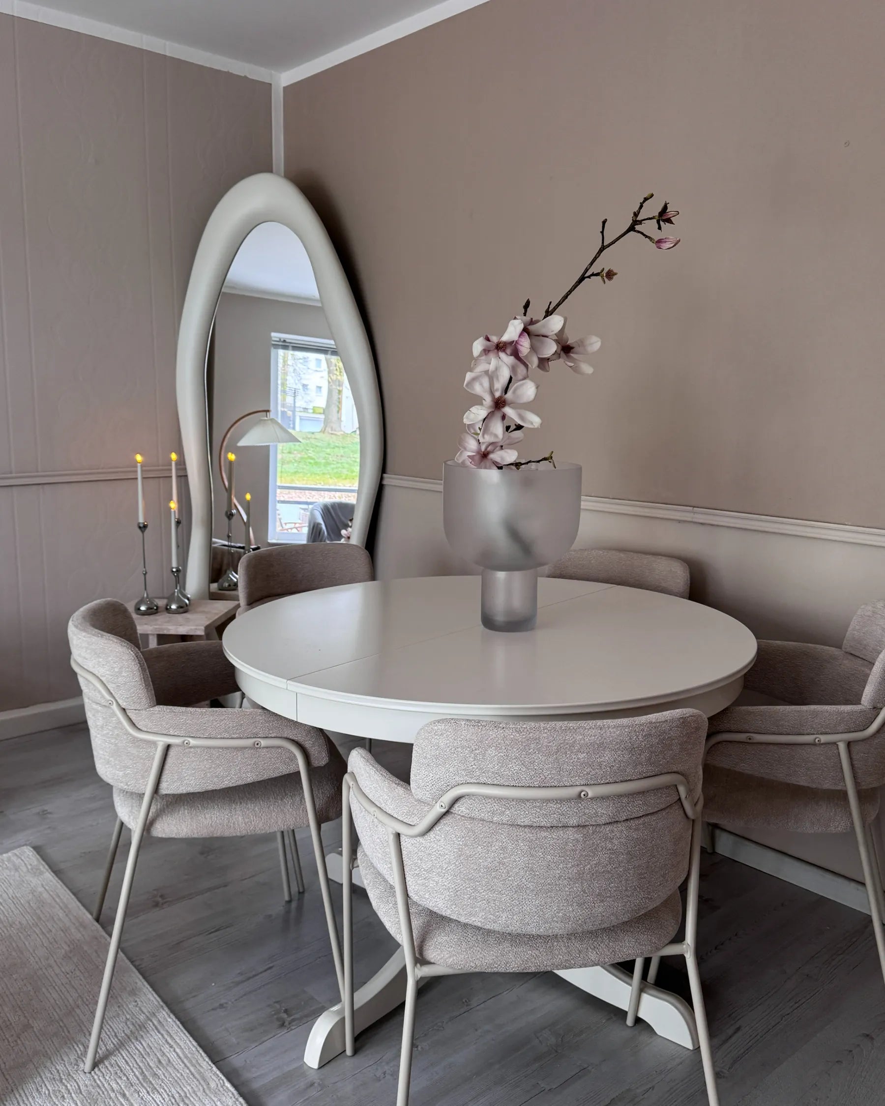 Set of 2 Dining Chairs PAONIA Chenille Light Beige