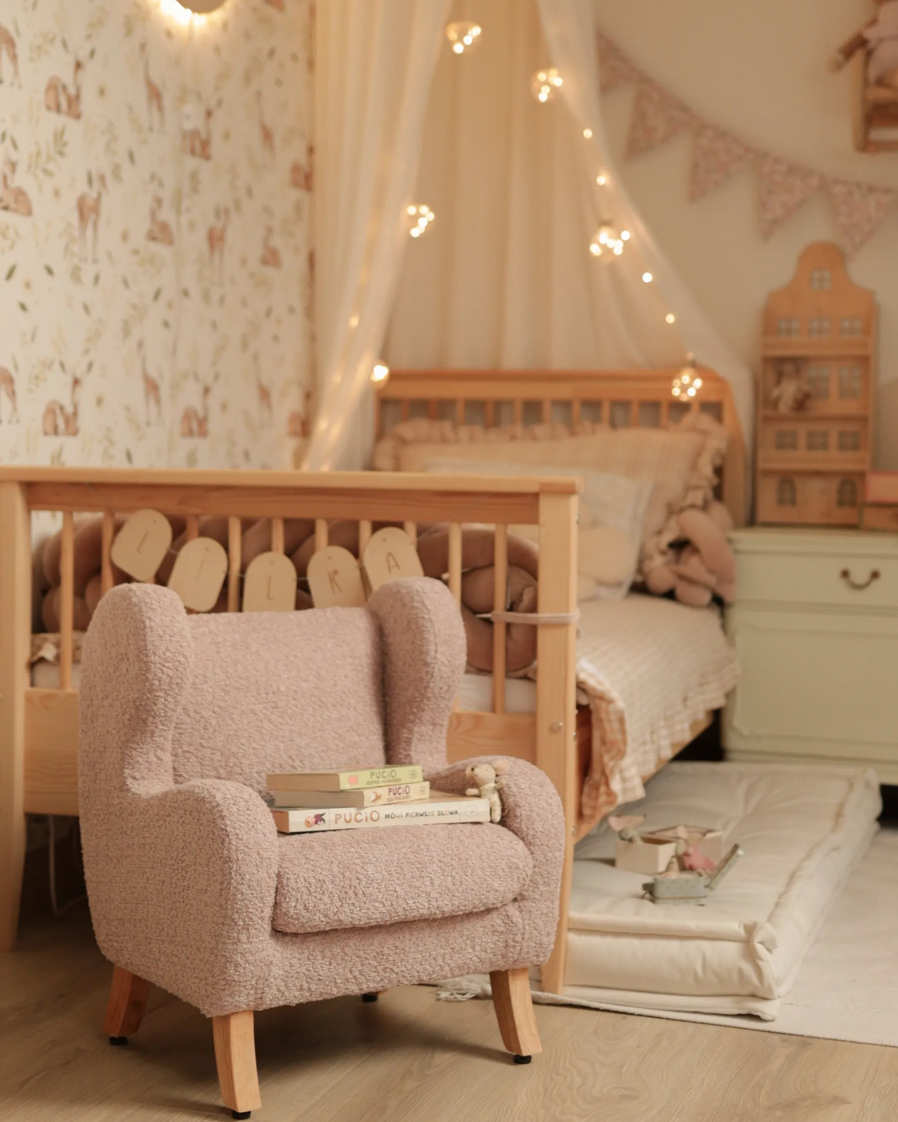 Kids Armchair FARUM Boucle Pink