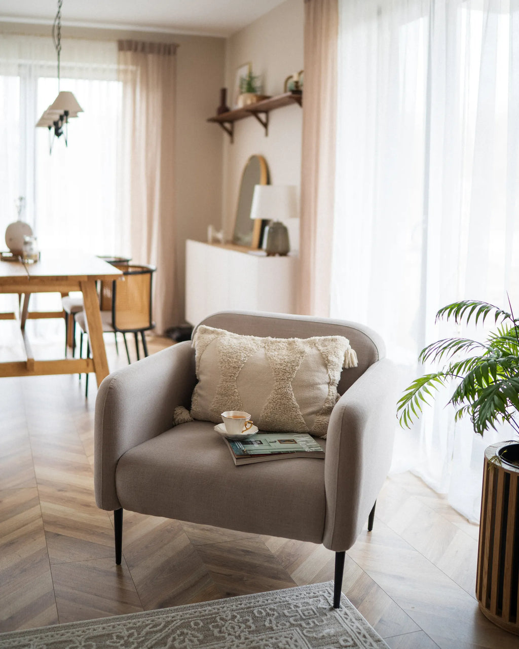 Armchair STOUBY Linen Taupe