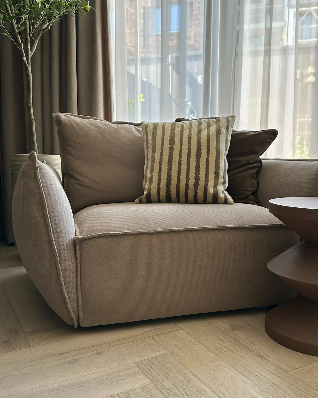 Armchair KUNES Fabric Taupe